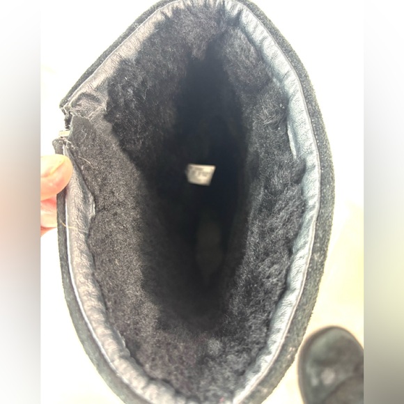 UGG 6 Luxurious Velvet Suede Fur Lined Silver Back Buckle Tall Boots - Picture 4 of 10